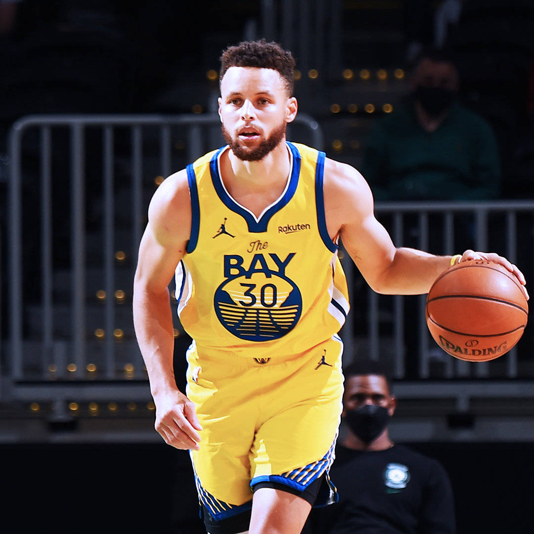 3-0！埃格努出任队长首秀 25分+MVP 领衔米兰女排豪取意甲开门红（米兰女排3-0迎意甲开门红，埃格努队长首秀轰25分当选MVP）