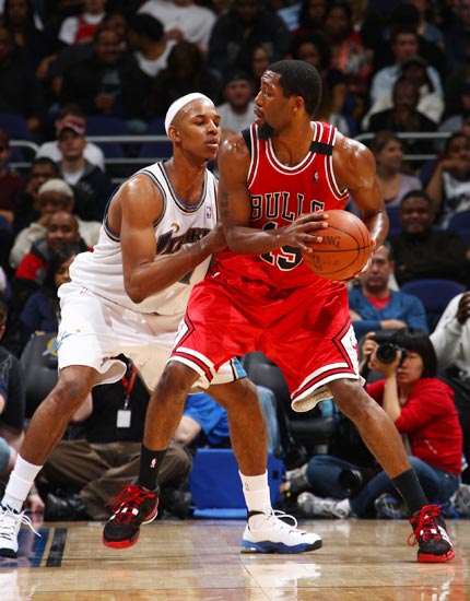 扬科维奇：我和邵佳一很早就认识，他兼具中欧足球特质（扬科维奇：与邵佳一相识已久，他兼有中式与欧式足球风格）