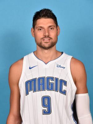 以五年五冠 以五年五冠